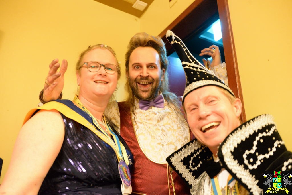 ../Images/Carnavals maandagavond in VdG 151.jpg